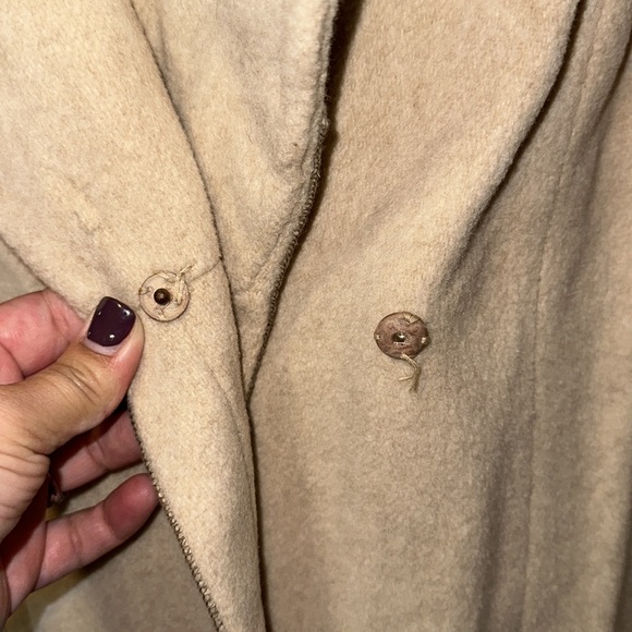 JW Mays inc cream belted long wool winter coat Medium double breasted vintage - Picture 8 of 14